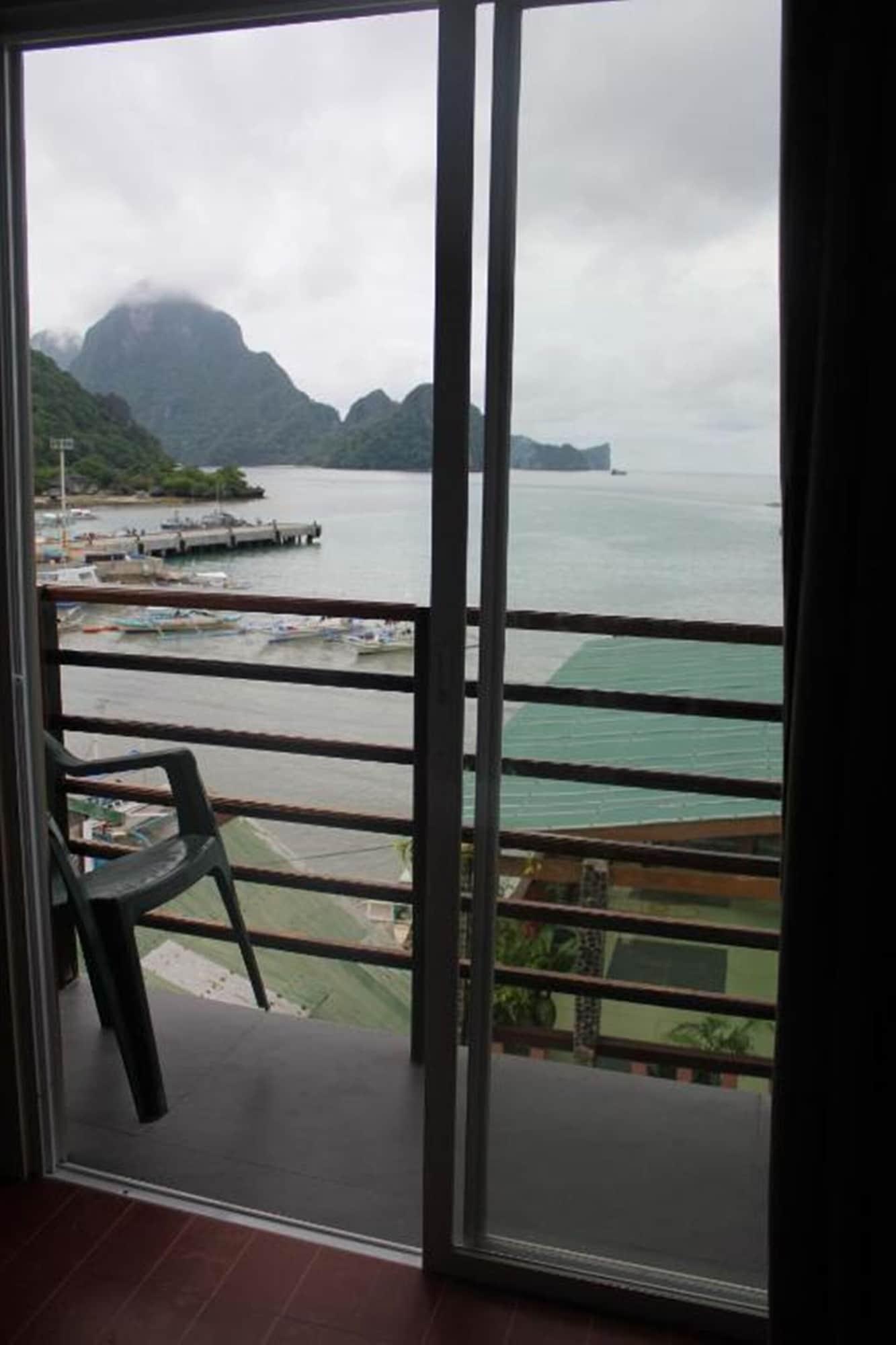 Aqua Travel Lodge El Nido Bagian luar foto