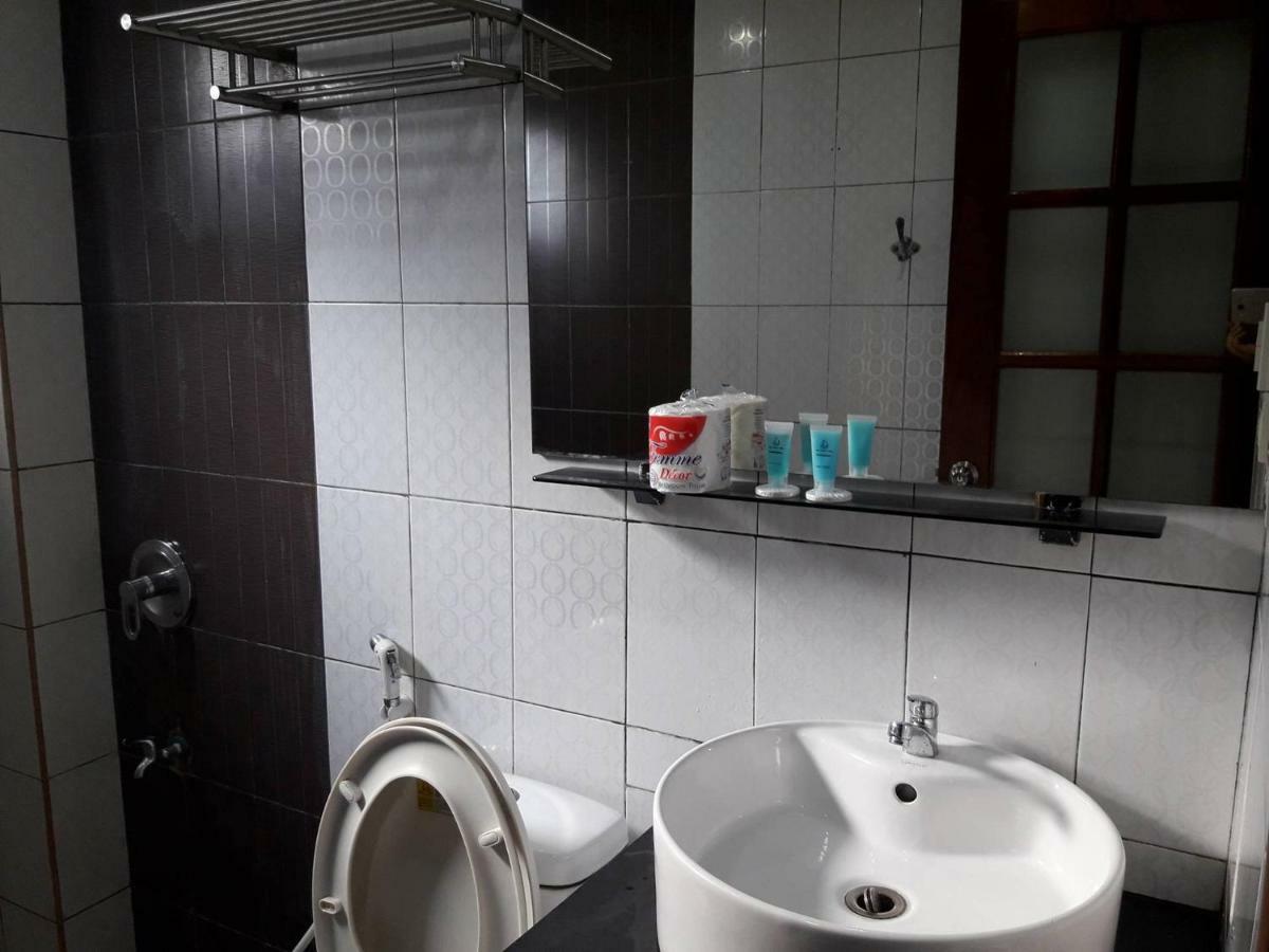 Aqua Travel Lodge El Nido Bagian luar foto